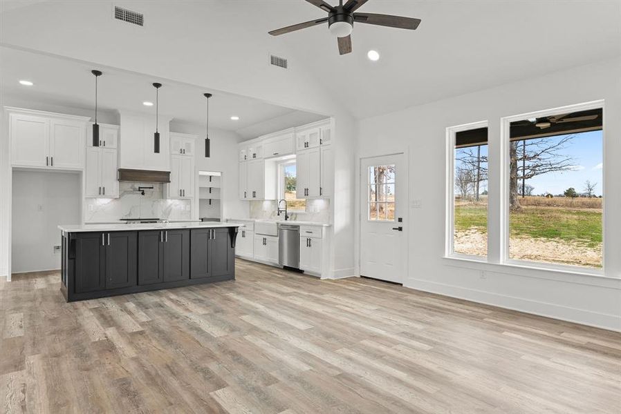 Image 32 of a home in . Image 32 of a home in .