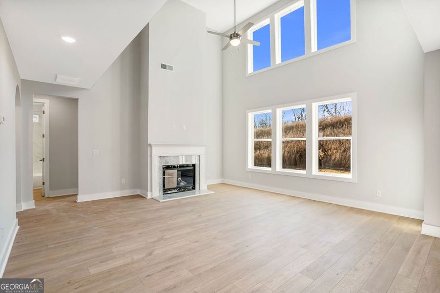 Spacious, unfurnished interior of a new home in The Manor at Gainesville Township, Gainesville (Image 16).