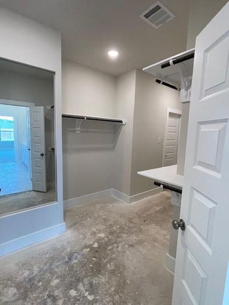 Image 25 of a home in Harvest Point at Clopton Farms.