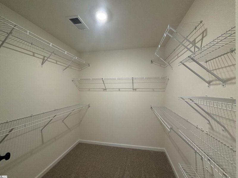 Image 27 of a home in Halton Oaks.