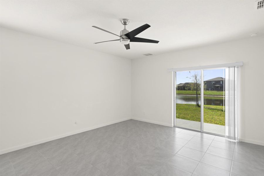 Spacious, unfurnished interior of a new home in Central Park 40s, Port St. Lucie (Image 33).