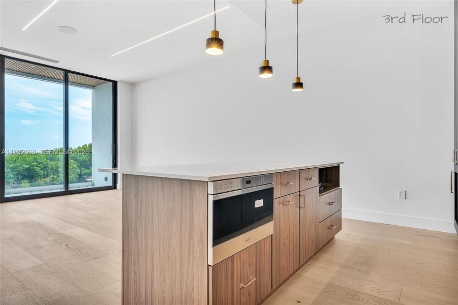 Furnished interior view inside a new home in , Key Largo (Image 13).