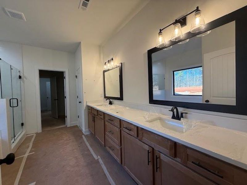 Image 23 of a home in .