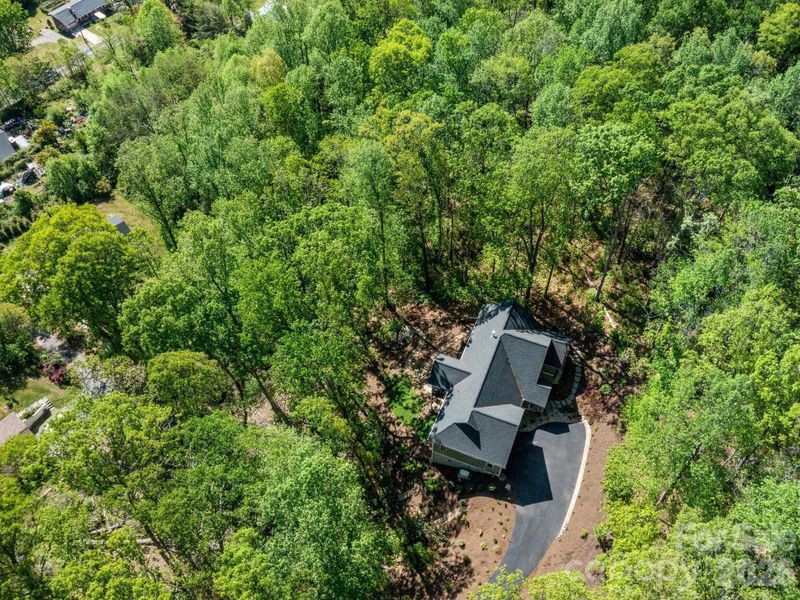 Image 35 of a home in .