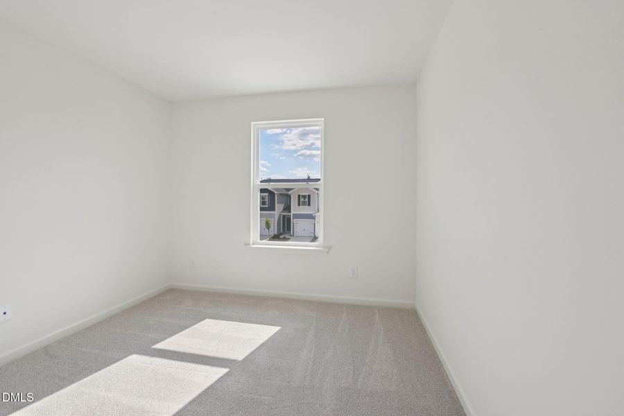 23-web-or-mls-2027 Oakdale Dr-S3103-023