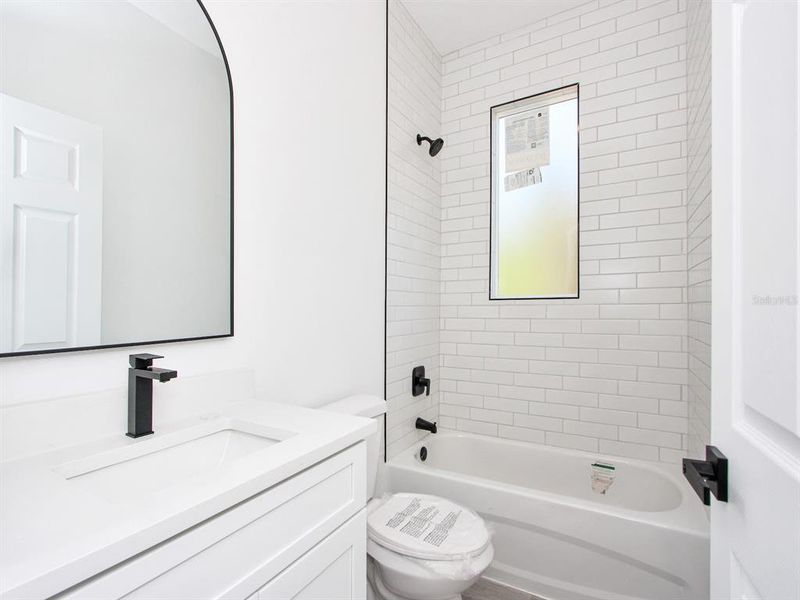 Image 22 of a home in .