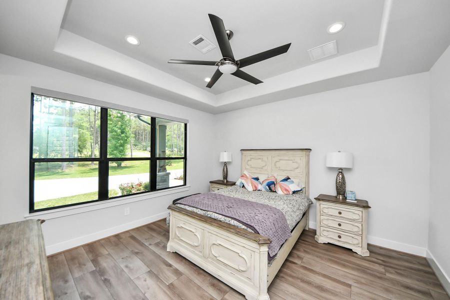 Furnished interior view inside a new home in , Willis (Image 8).