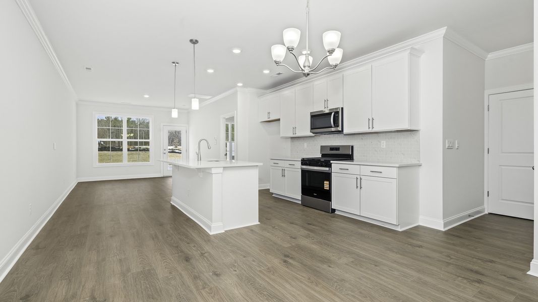 Image 19 of a home in Lybrook Village.