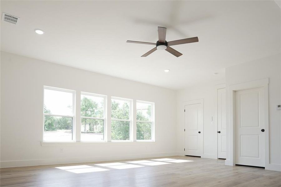Spacious, unfurnished interior of a new home in , Weatherford (Image 21). Spacious, unfurnished interior of a new home in , Weatherford (Image 21).