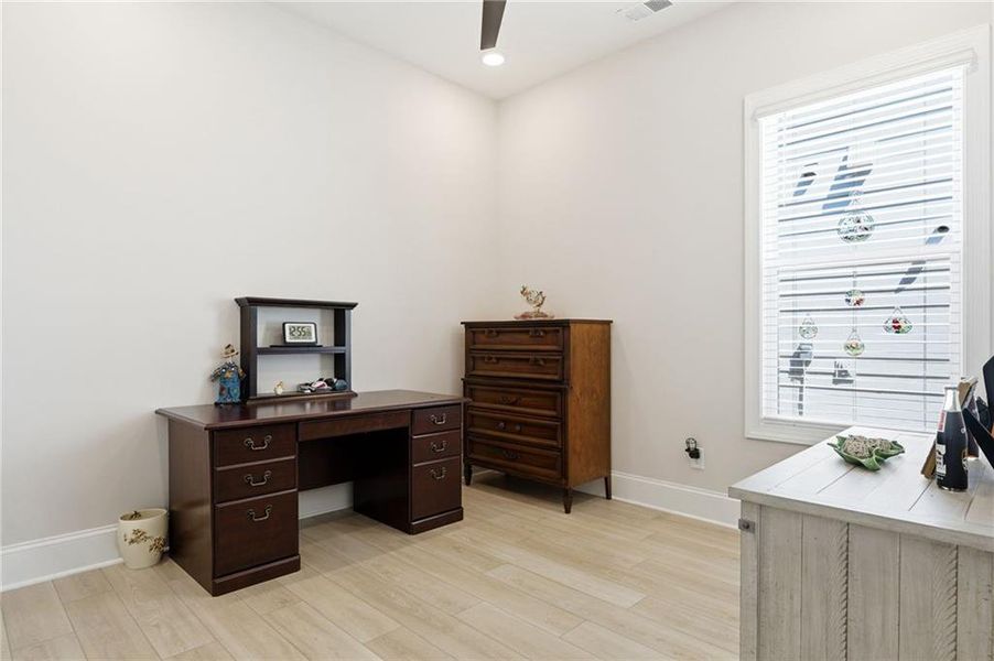 Furnished interior view inside a new home in The Reserve at Bells Ferry, Kennesaw (Image 13). Furnished interior view inside a new home in The Reserve at Bells Ferry, Kennesaw (Image 13).