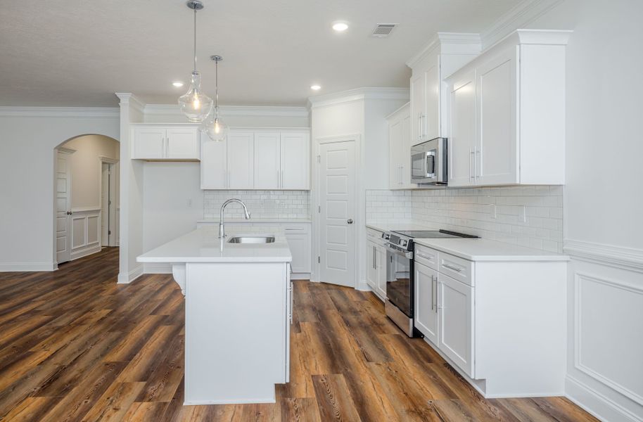 Furnished interior view inside a new home in Millbrook, Thomson (Image 8).