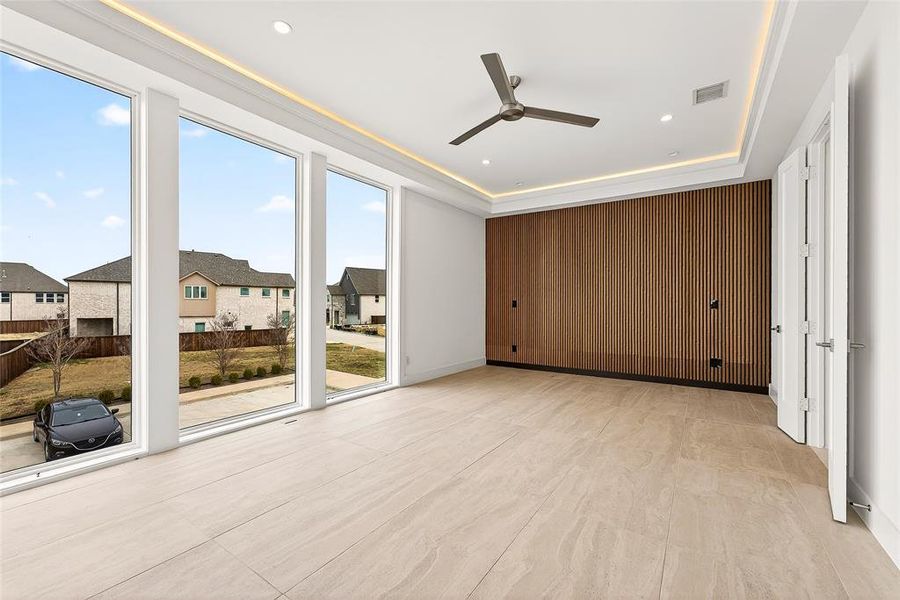 Spacious, unfurnished interior of a new home in , Richardson (Image 34).