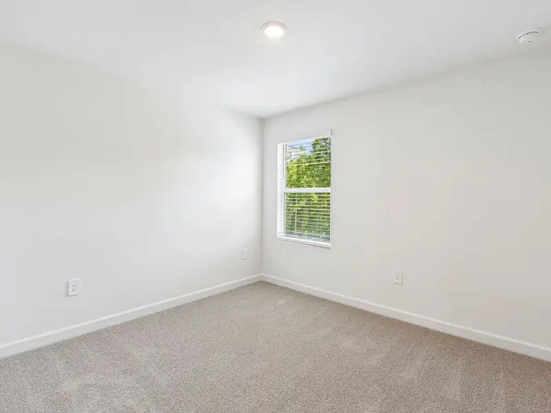 Spacious, unfurnished interior of a new home in Avalon, Gastonia (Image 11). Spacious, unfurnished interior of a new home in Avalon, Gastonia (Image 11).