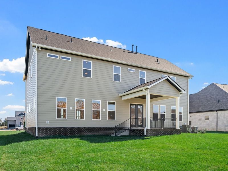Exterior details and patio area of a home in Shelton Square, Murfreesboro (Image 33).