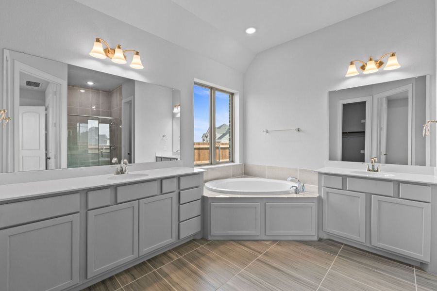 Waxahachie, TX New Home. - Slide 28 Waxahachie, TX New Home. - Slide 28