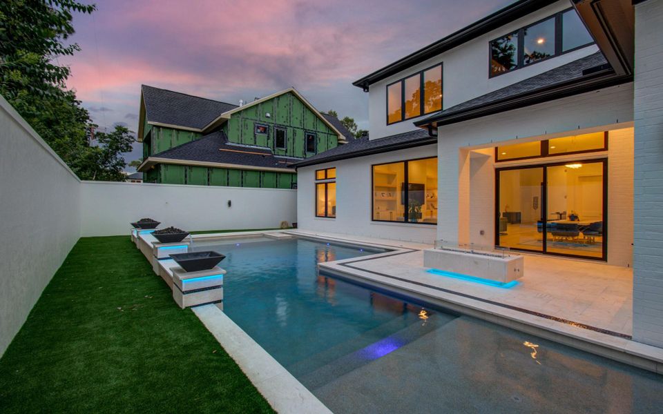 Exterior details and patio area of a home in , Houston (Image 33).