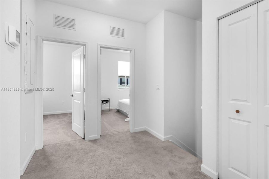 Image 34 of a home in .