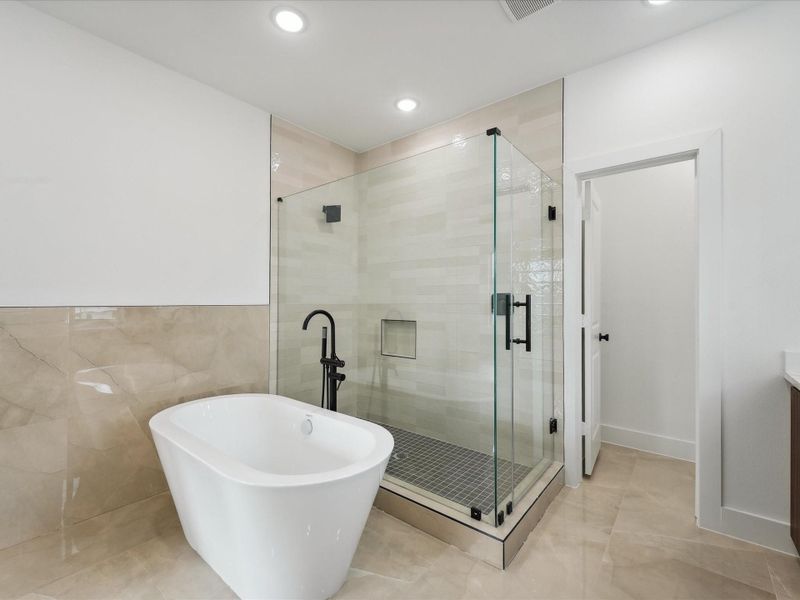 Furnished interior view inside a new home in , Houston (Image 6).