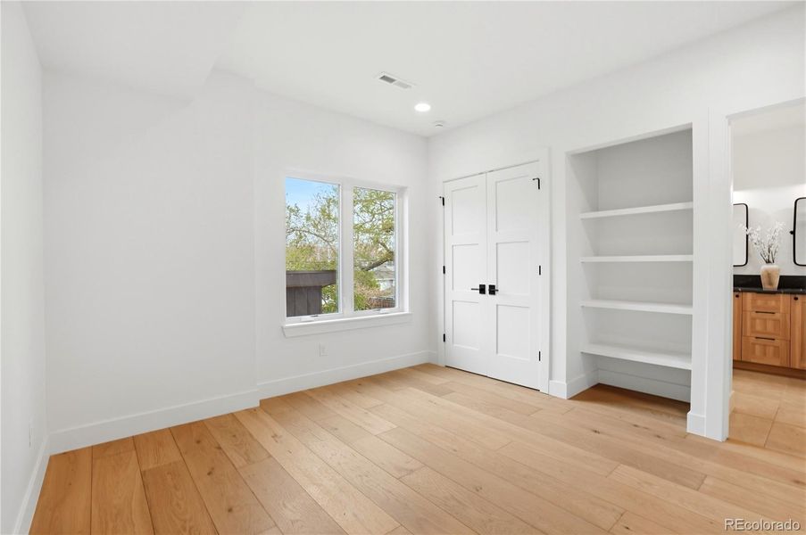 Spacious, unfurnished interior of a new home in , Denver (Image 23).