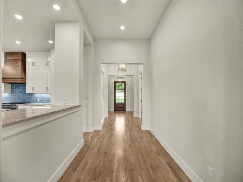 Spacious, unfurnished interior of a new home in , Fort Worth (Image 34).