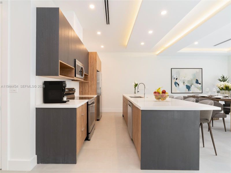 Furnished interior view inside a new home in , Fort Lauderdale (Image 8).