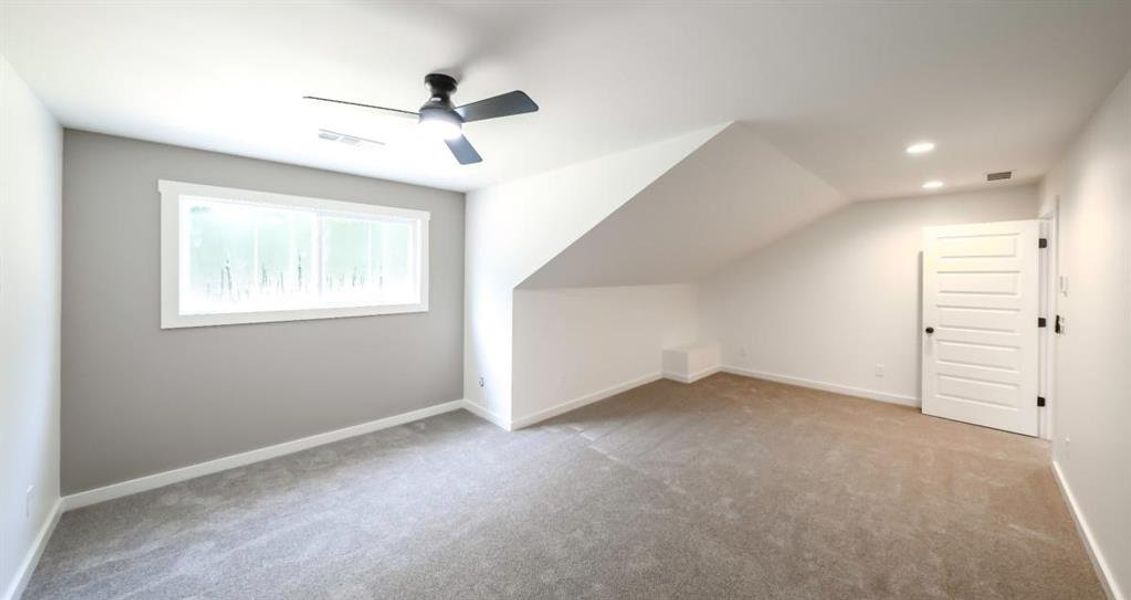 Spacious, unfurnished interior of a new home in , Bremen (Image 32).