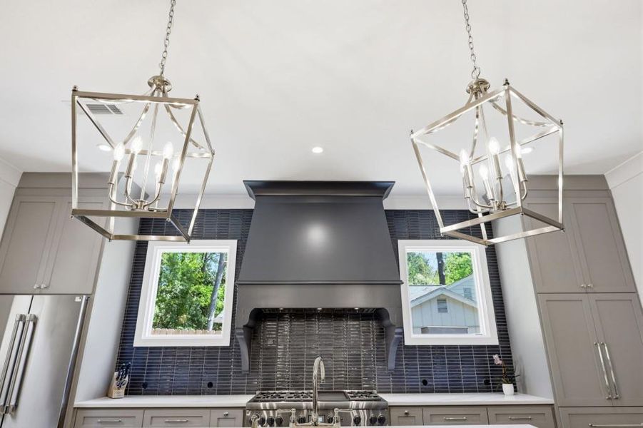 Image 56 of a home in .