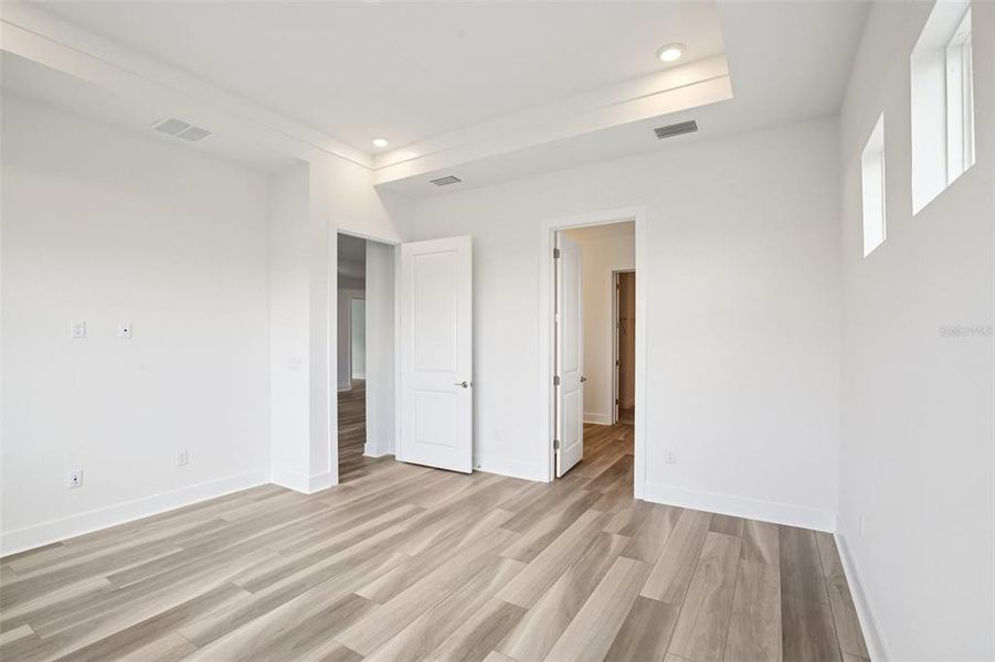 Spacious, unfurnished interior of a new home in Eagles Cove at Mirada, San Antonio (Image 42).