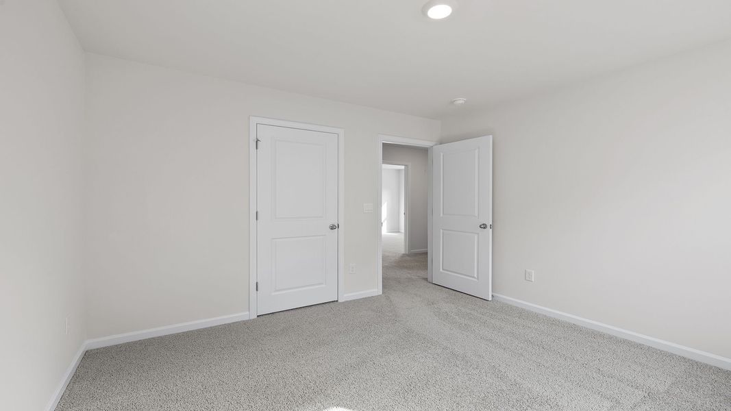 Spacious, unfurnished interior of a new home in Durbin Meadows, Fountain Inn (Image 25). Spacious, unfurnished interior of a new home in Durbin Meadows, Fountain Inn (Image 25).