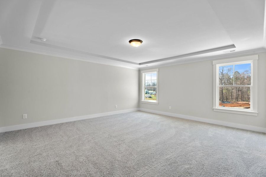Spacious, unfurnished interior of a new home in Redland, Advance (Image 25).