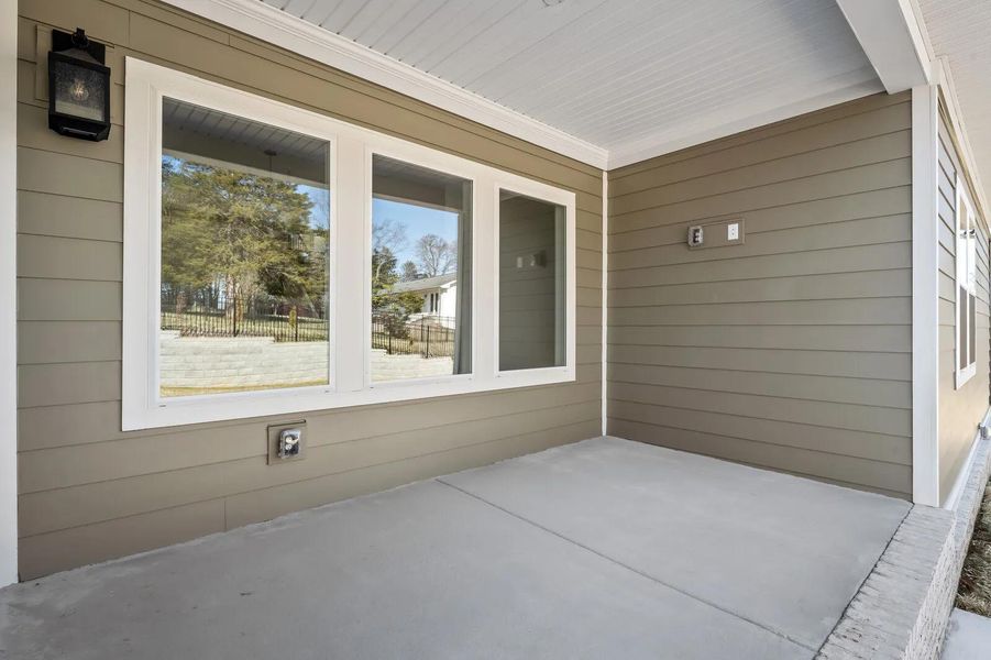 The Wellsely B Outdoor Living Area