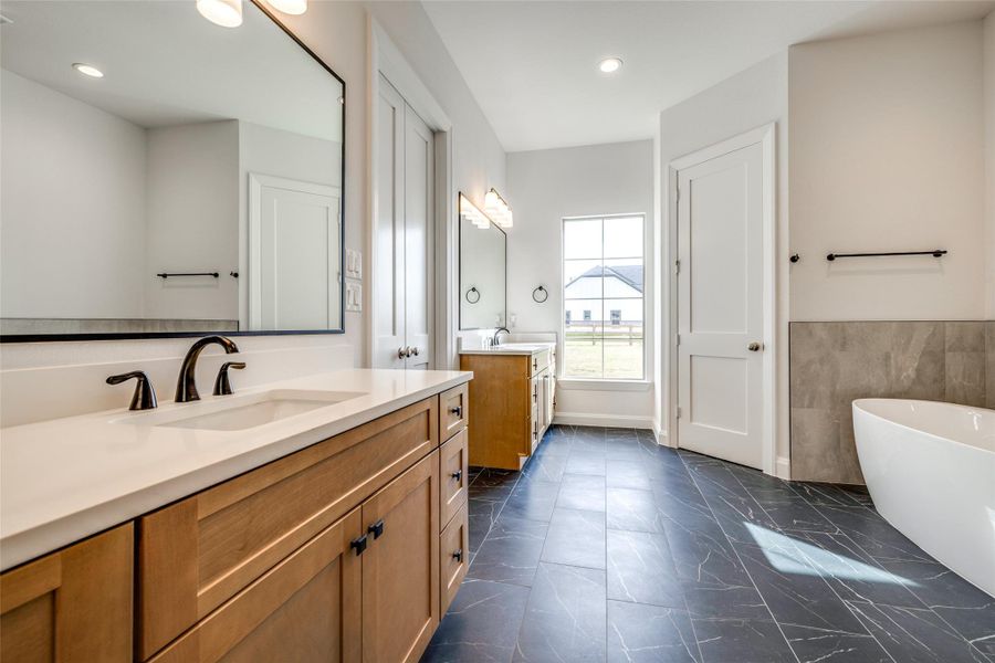 Furnished interior view inside a new home in Arborwood, Waller (Image 18).