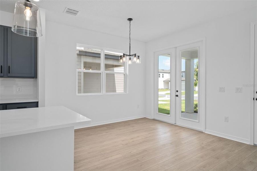 Spacious, unfurnished interior of a new home in Ellington Classical, St. Cloud (Image 24).