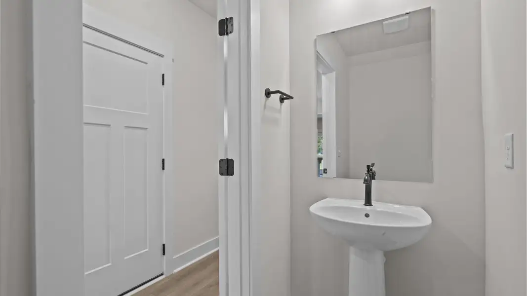 Furnished interior view inside a new home in Ransdell Pointe, Spartanburg (Image 5).