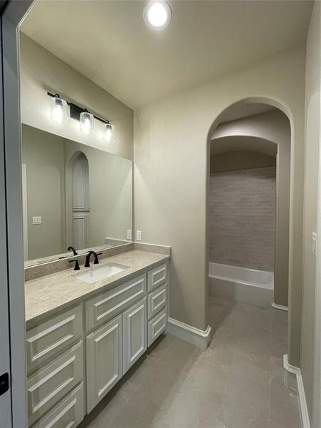 Furnished interior view inside a new home in , Sherman (Image 6).