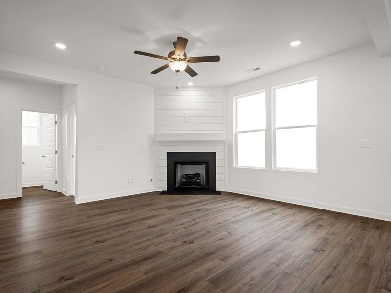 Spacious, unfurnished interior of a new home in Calista Farms, White House (Image 25). Spacious, unfurnished interior of a new home in Calista Farms, White House (Image 25).