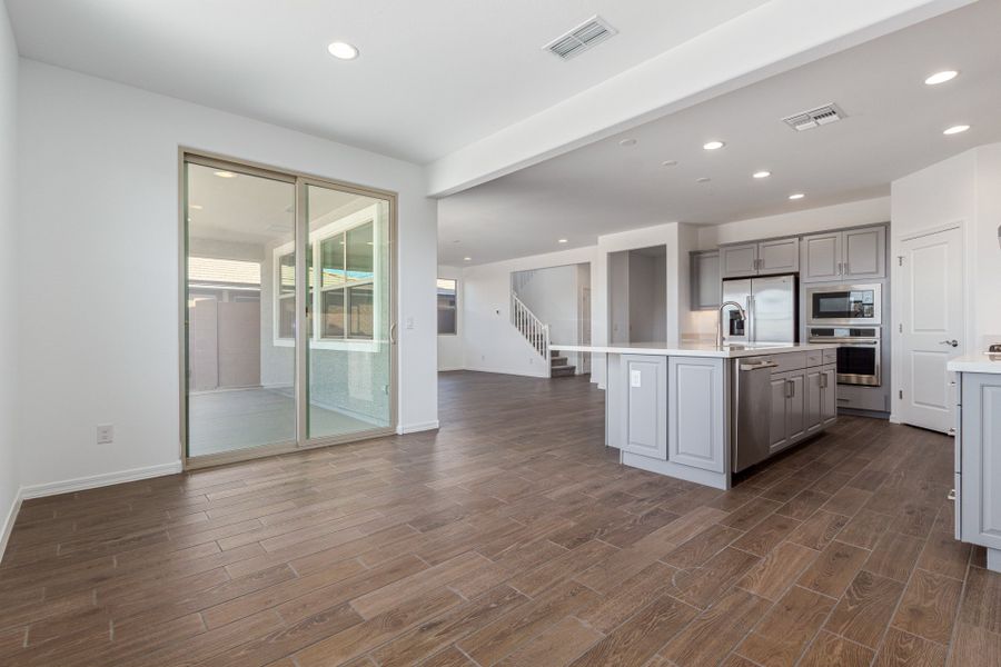 Image 32 representing the Evergreen by Taylor Morrison in Lucero Discovery Collection, Goodyear, AZ.