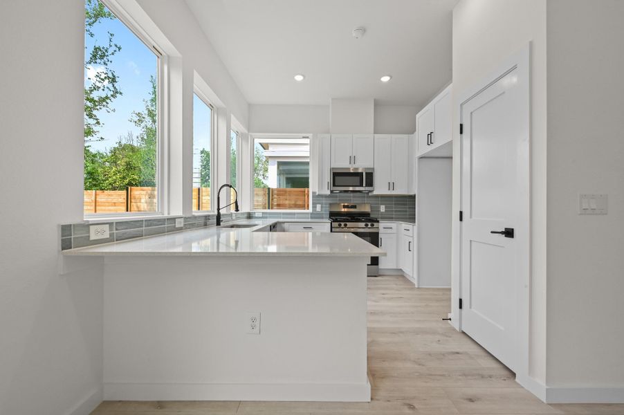 Furnished interior view inside a new home in , Austin (Image 7).
