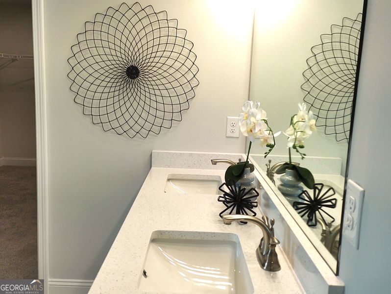 Close-up of interior finishes inside a home in Barrington Place, Macon (Image 17).