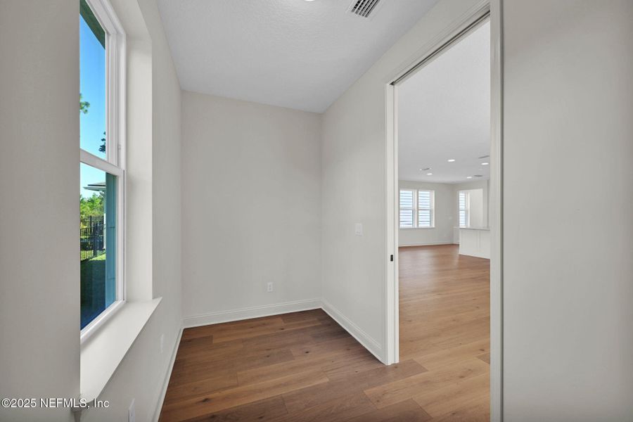 Spacious, unfurnished interior of a new home in Crosswinds at Nocatee, Ponte Vedra (Image 37).