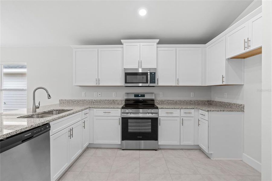 Representative furnished interior of a home built from the 1368 by Adams Homes in Winding Oaks, Weeki Wachee (Image 7).