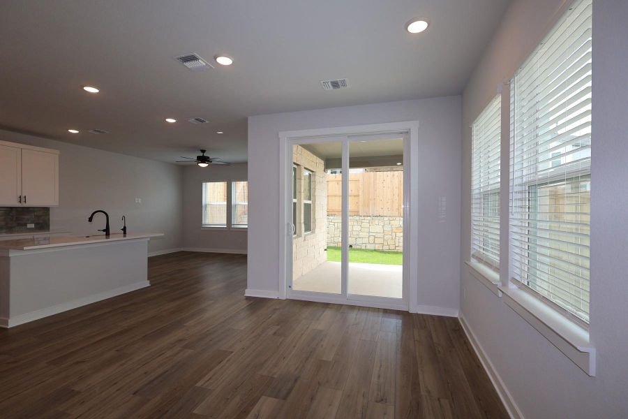Spacious, unfurnished interior of a new home in Park Central, Georgetown (Image 8).