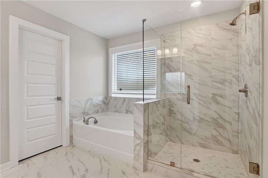 Furnished interior view inside a new home in , Villa Rica (Image 9).