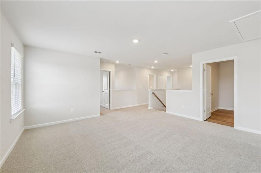 Spacious, unfurnished interior of a new home in Preserve at Mountain Creek, Pendergrass (Image 44).
