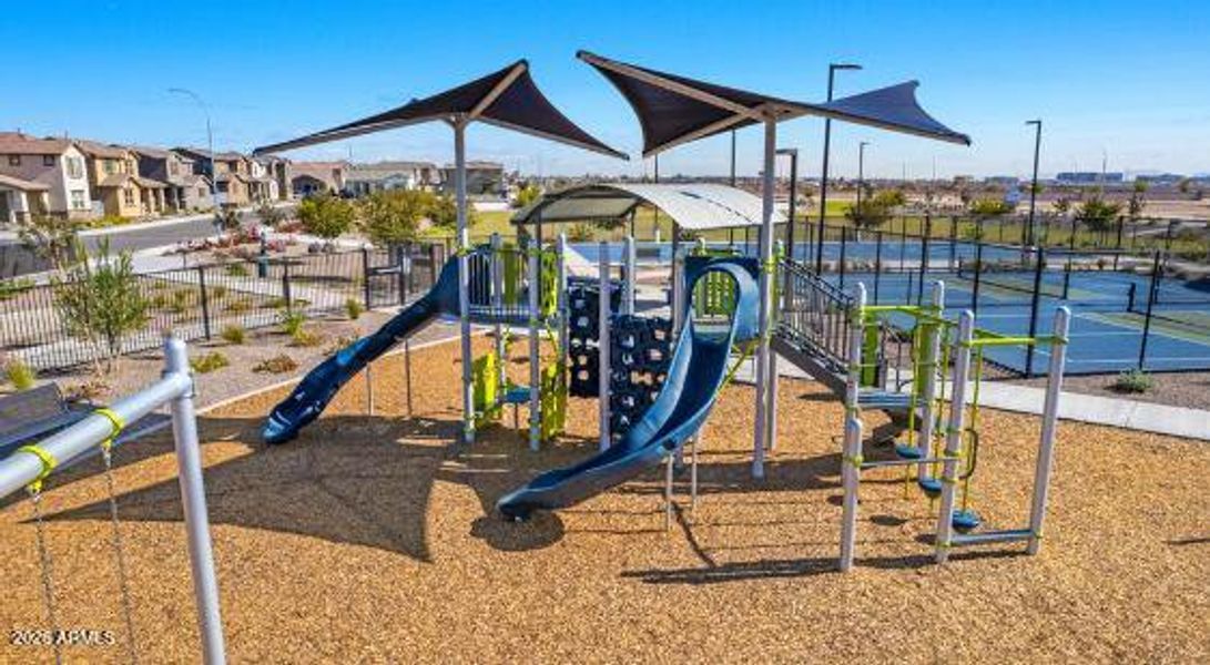 Parkside Los Cielos Community