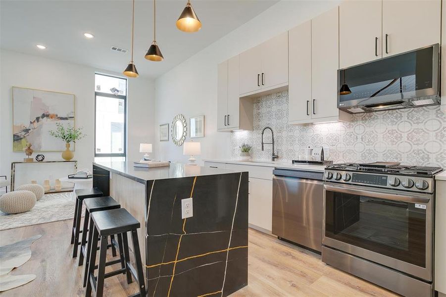 Furnished interior view inside a new home in , Fort Worth (Image 9). Furnished interior view inside a new home in , Fort Worth (Image 9).