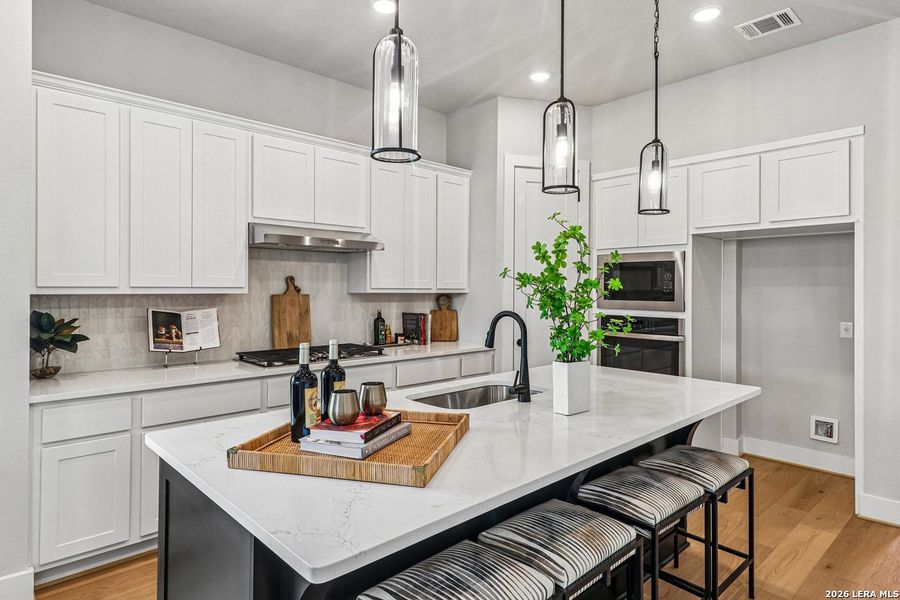 Furnished interior view inside a new home in Homestead, Schertz (Image 9).