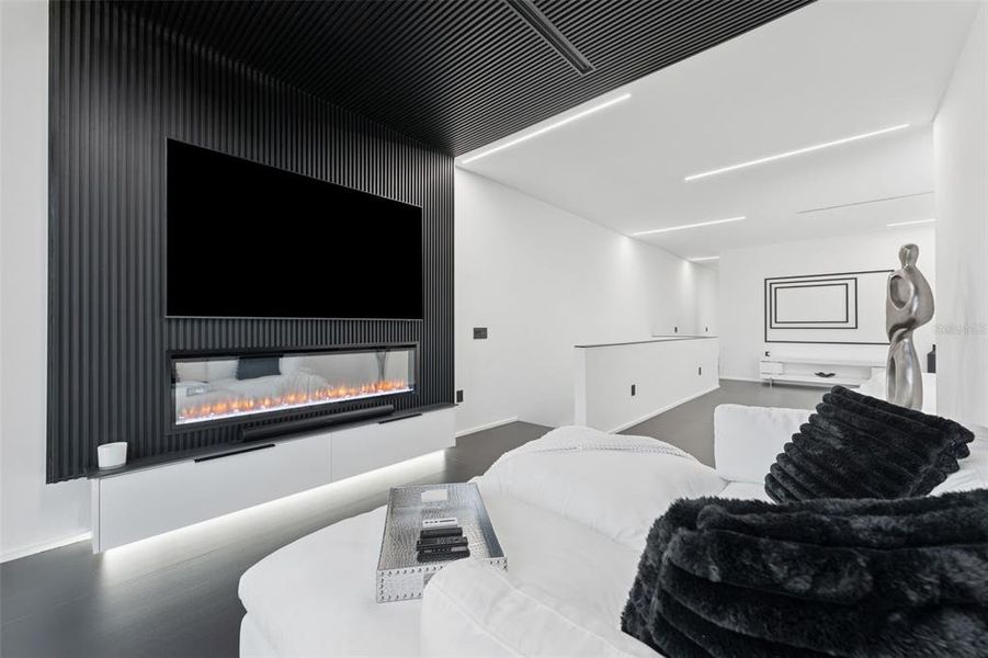 Furnished interior view inside a new home in , Odessa (Image 33).