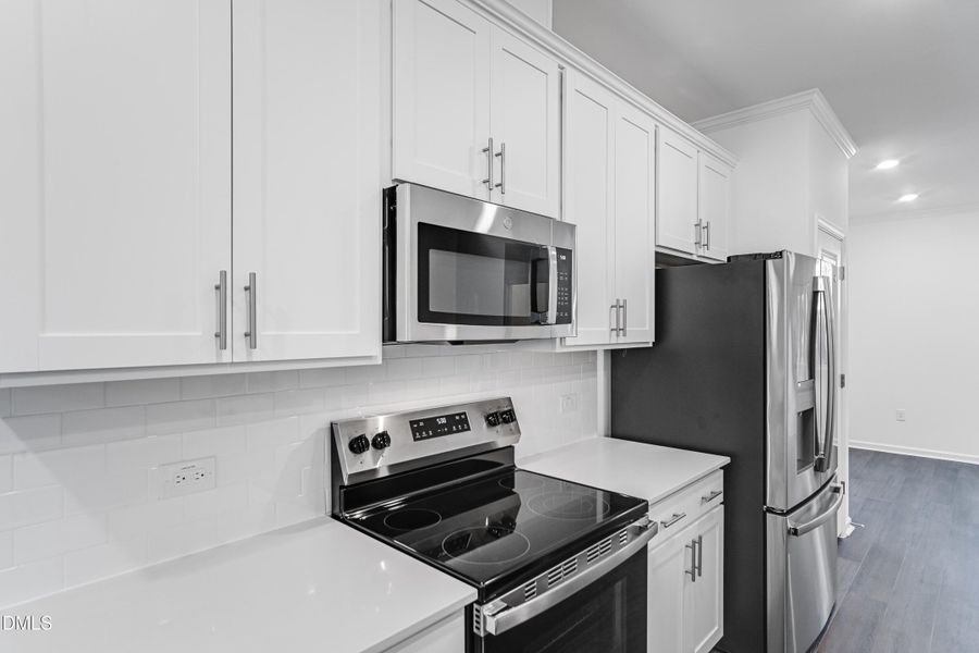 SUN_ElmGrove_Pic_Wyatt_Kitchen_6of7 SUN_ElmGrove_Pic_Wyatt_Kitchen_6of7