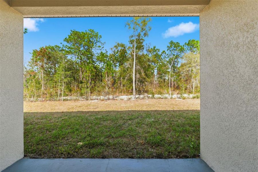 Exterior details and patio area of a home in , Ocala (Image 3).